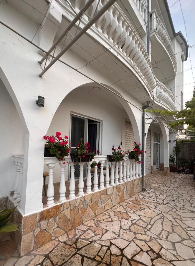Apartments Sr Ulcinj Buitenkant foto