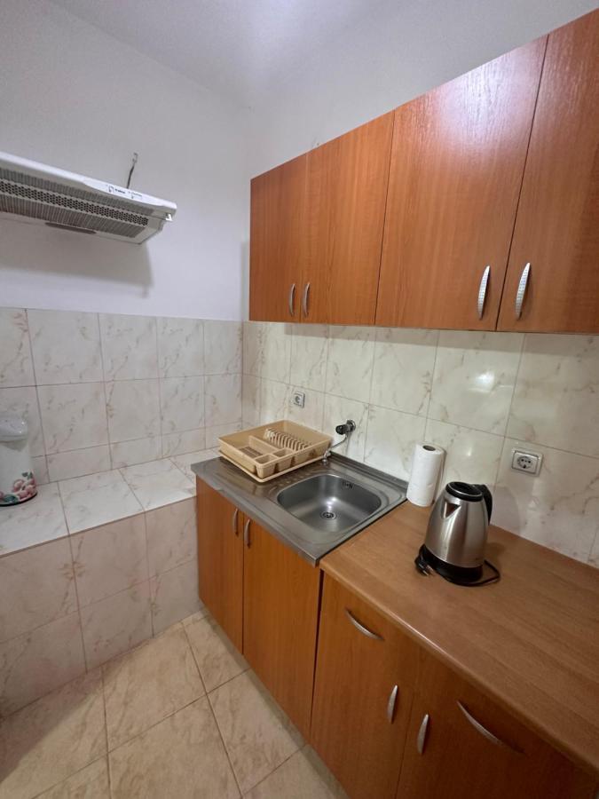 Apartments Sr Ulcinj Buitenkant foto